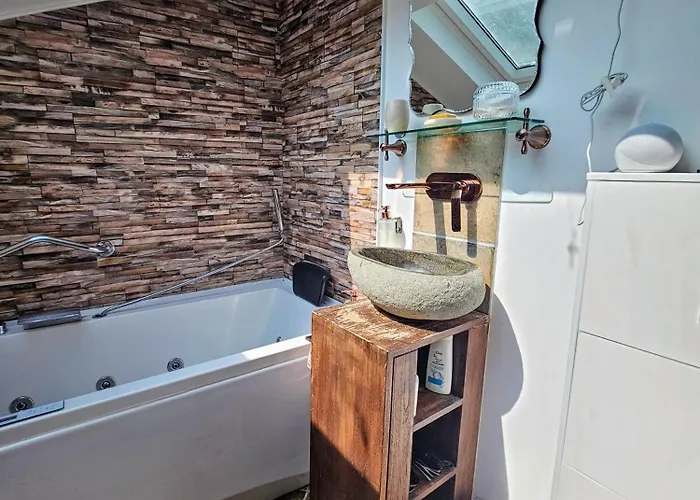 2 Appt Medielounge Ou Medieold, Parking Vue Magnifique Par Beds76 * Rouen